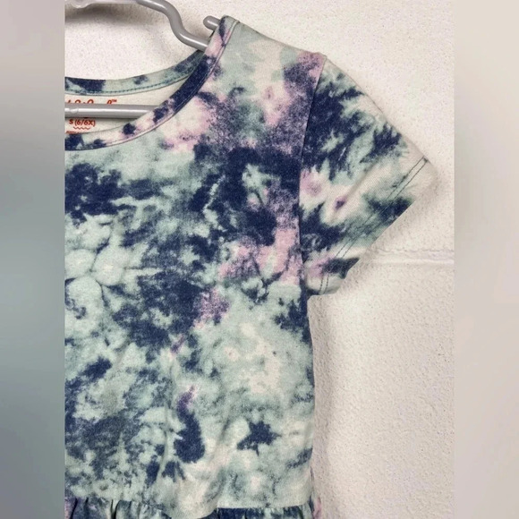 Cute Tye Dye Play dress by Cat & Jack Size Small - Picture 4 of 6